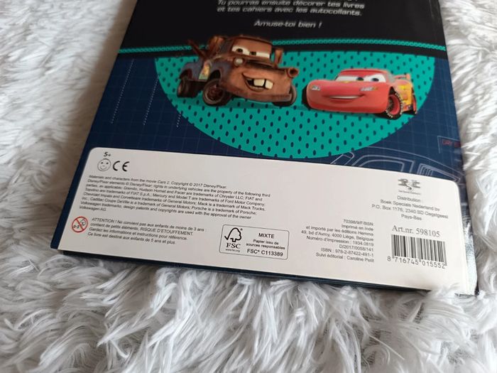 NEUF Mon livre de jeux et de coloriages avec stickers Cars 2 _ Disney X Pixar X Hemma - photo numéro 12