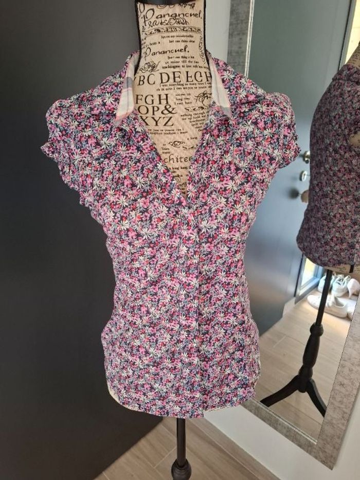 Chemisier manches courtes, esprit sport, taille XS