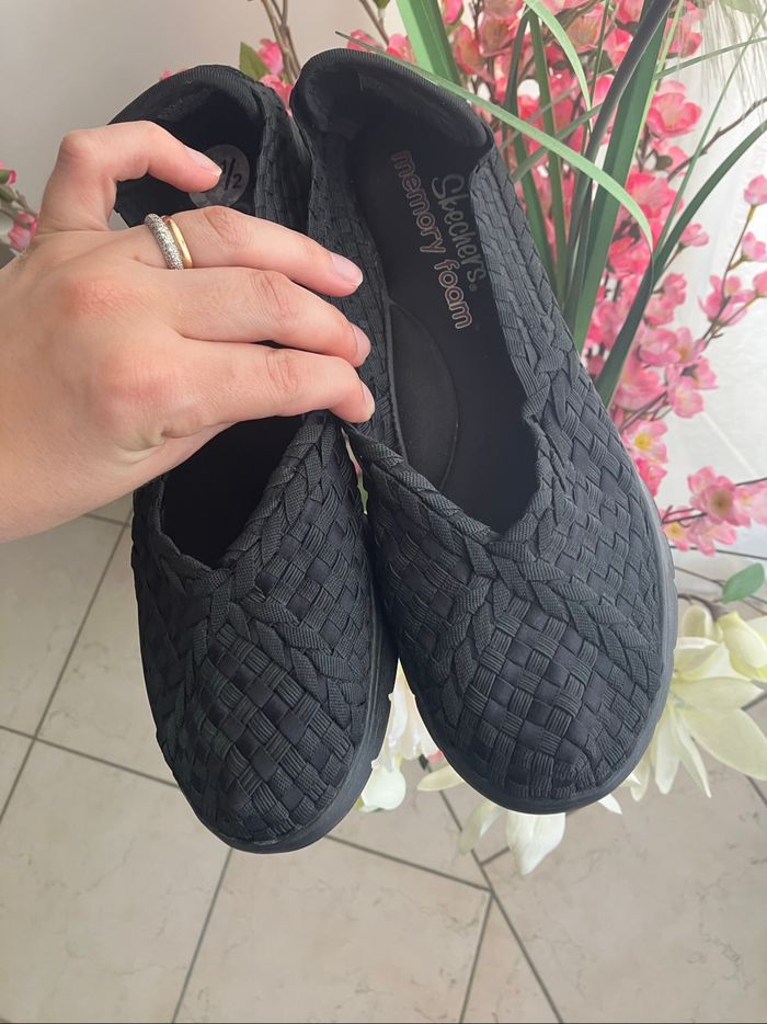 Très belles Skechers noires T. 38,5-39 Neuves - photo numéro 10