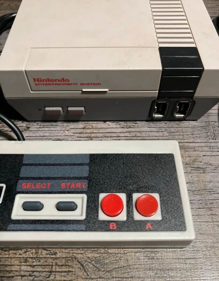 Console Nintendo Mini NES complète fonctionnel PAL - photo numéro 3