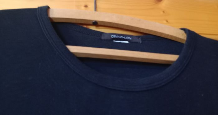 Lot de 2 tee-shirt Decathlon noirs - photo numéro 2