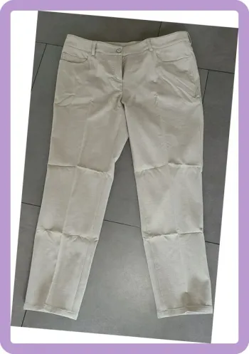 Pantalon chic Akris neuf, soie et coton