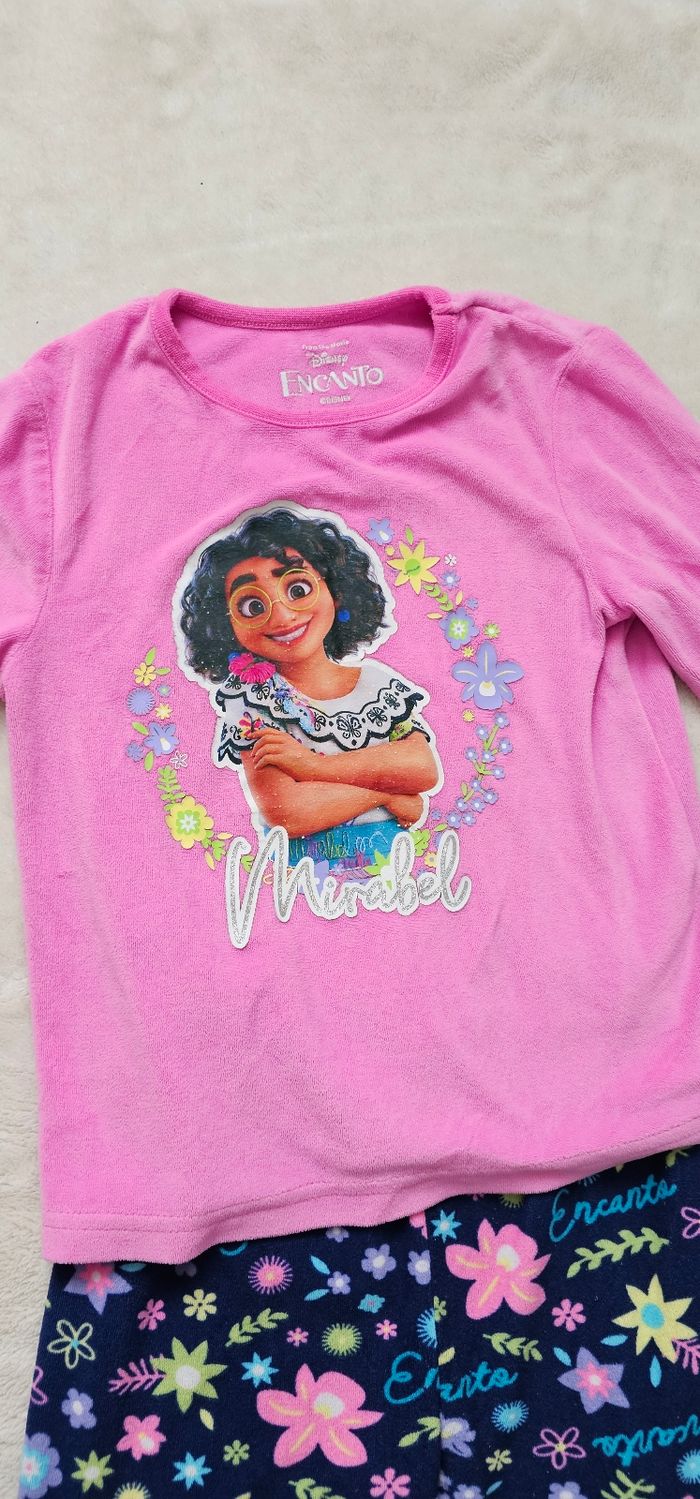 Pyjama deux pièces enfant de la marque Disney Taille 4-5 ans - photo numéro 5