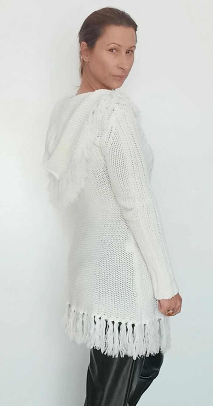 Gros gilet blanc frangé - photo numéro 4