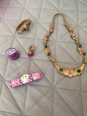 Ensemble princesse collier bracelet bague Raiponce + tampon et accessoires