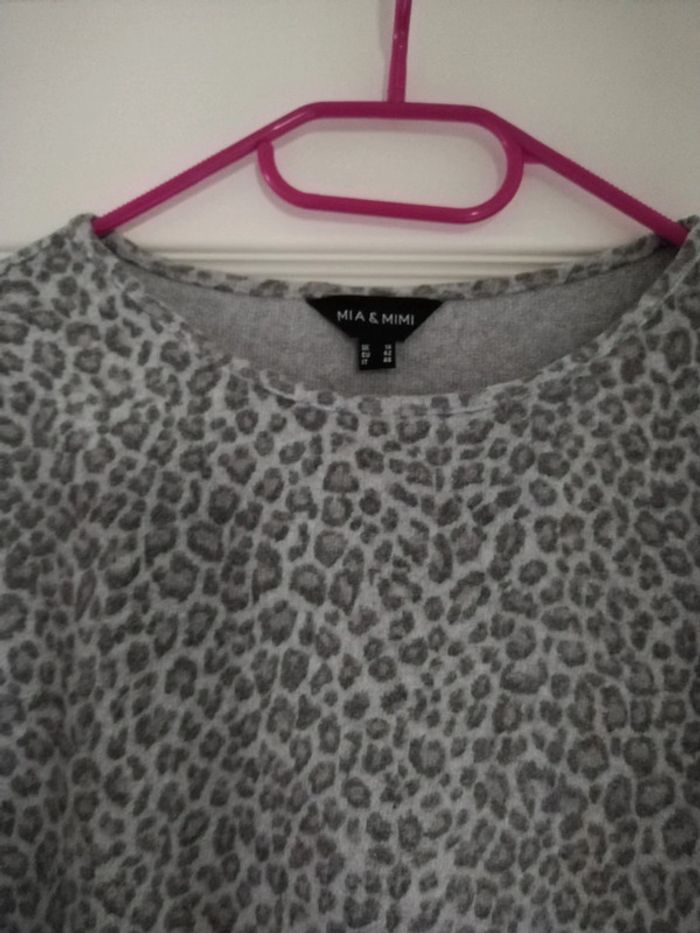 Pull neuf juste lavé taille 42 - photo numéro 4