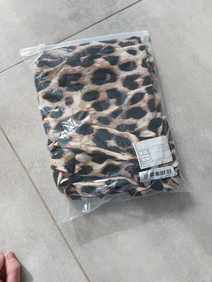 Pantalon fin neuf Shein - photo numéro 5