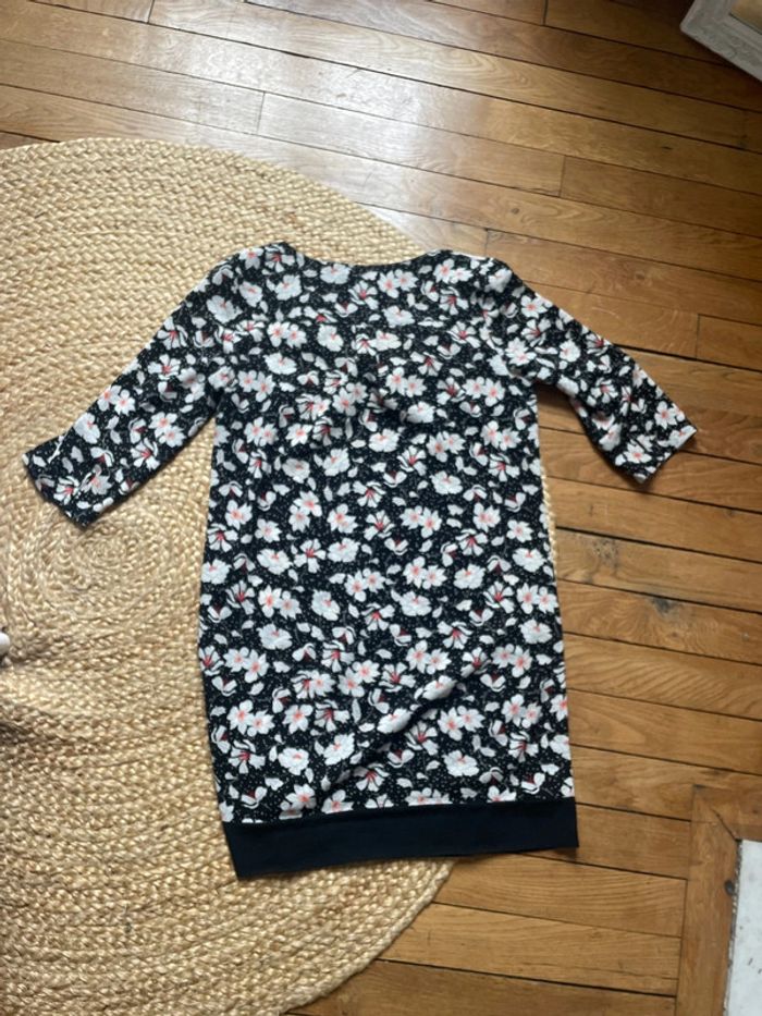Robe courte à manches - photo numéro 4