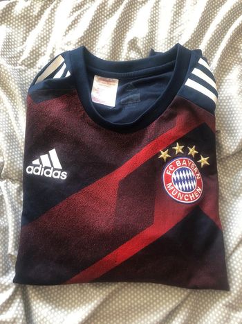 T-shirt adidas taille L