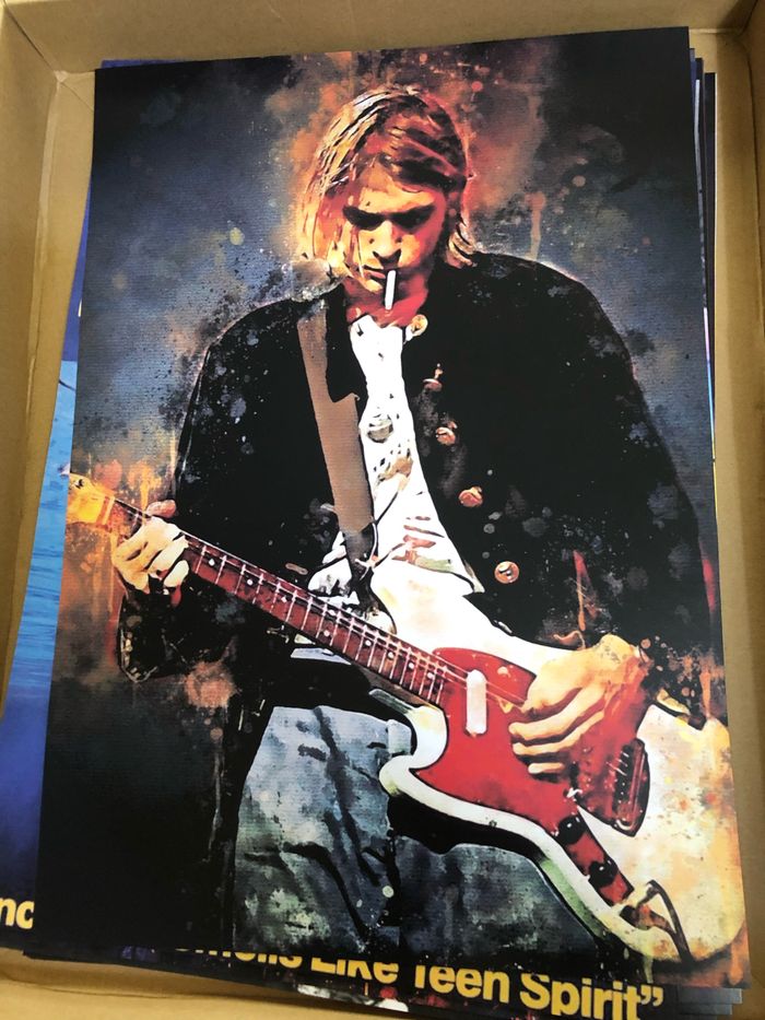 Affiche poster Curt Kobain - Stringsteen - Guns & Roses 🌹 - photo numéro 3