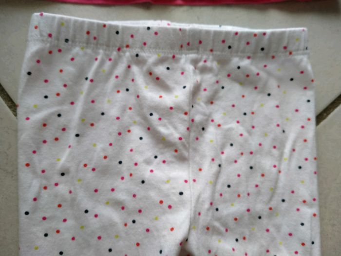 Ensemble débardeur rose et Panta court blanc à pois. bebe 6 mois - photo numéro 3