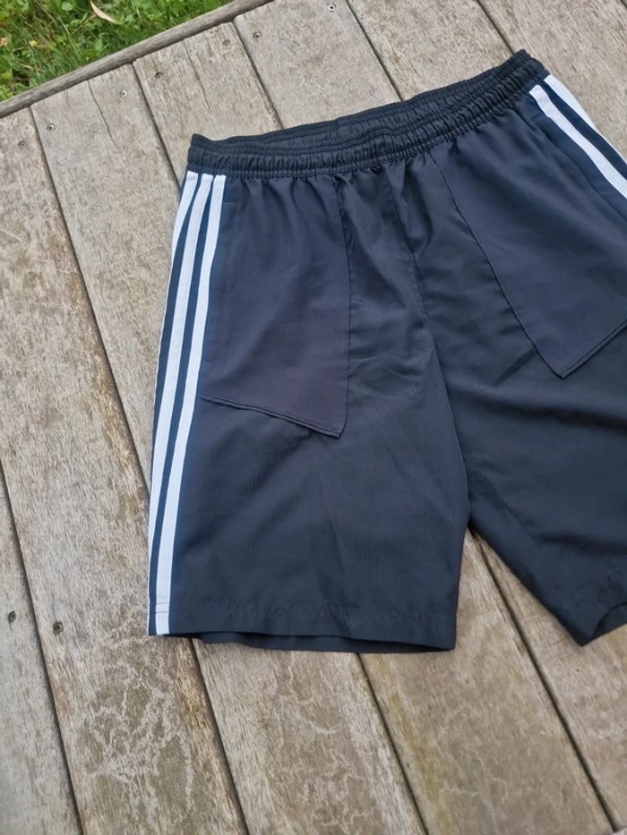 Short adidas 12-14 ans - photo numéro 3