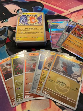 Lot de 60 cartes Pokémon hero transcendant sans double 