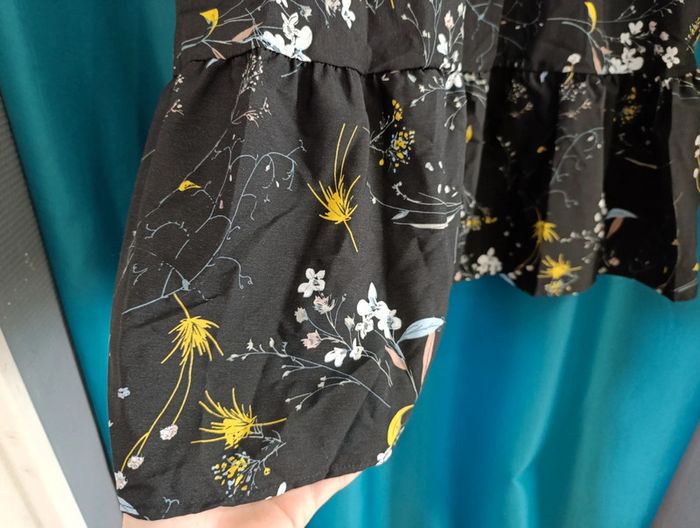 Robe noire longue légère fleuri taille M neuve - photo numéro 4