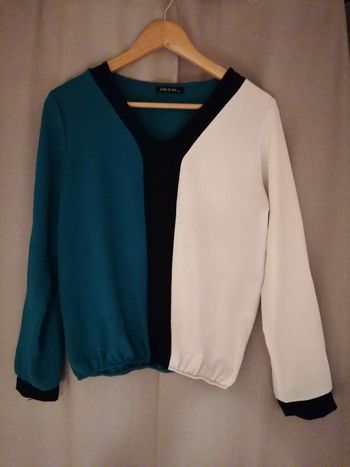 Blouse manches longues col v, bleu et blanc, 38