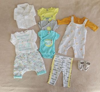 Lot bébé 1 mois
