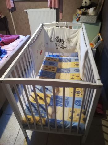 Lit Bébé avec Matelas