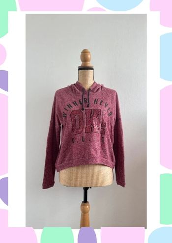Sweat à capuche bordeaux