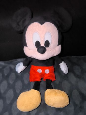 Peluche Mickey