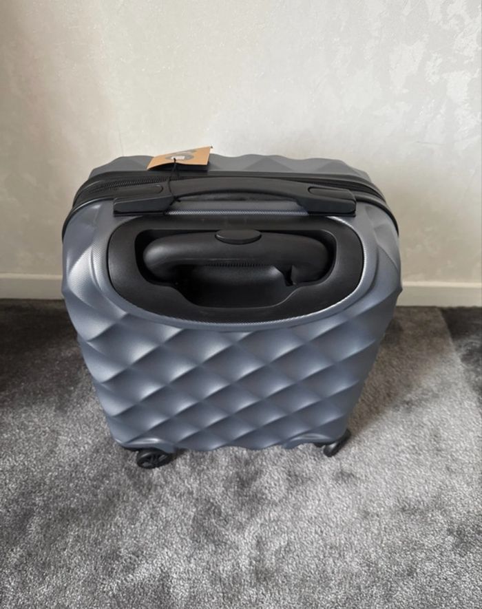 Valise voyage grise taille 45X34X20 cm - photo numéro 5