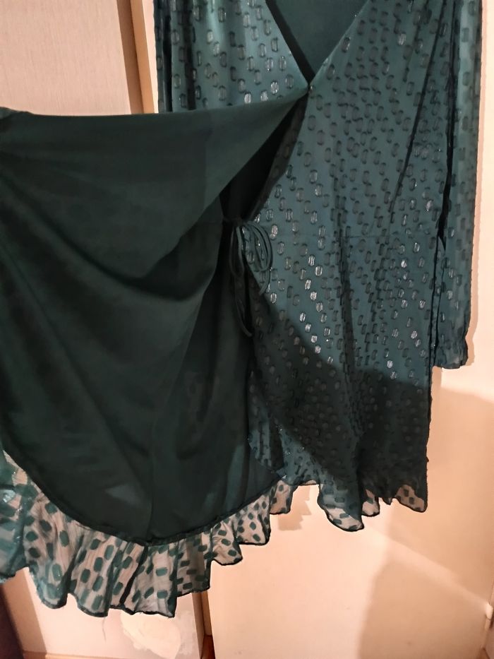 Robe verte - photo numéro 4