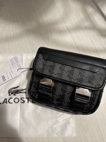 Sacoche Lacoste