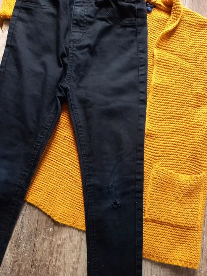 Ensemble gilet en laine et jeans noir 8 ans - photo numéro 9