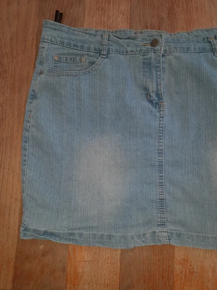 Jupe en jean taille 46 - photo numéro 3
