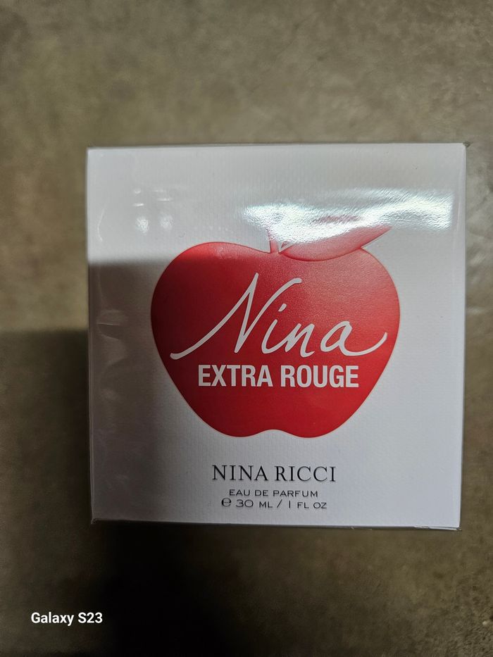 Parfum nina ricci extra rouge - photo numéro 2