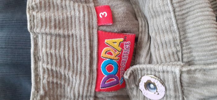 Un lot de 3 pantalon de fille de 3ans - photo numéro 3
