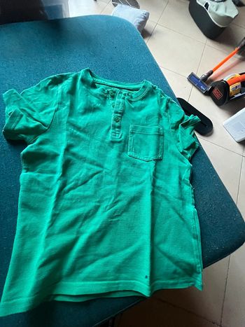 T-shirt taille 6 ans
