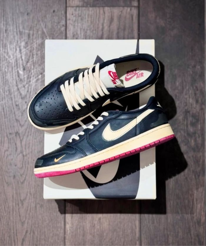 J1 Low og
