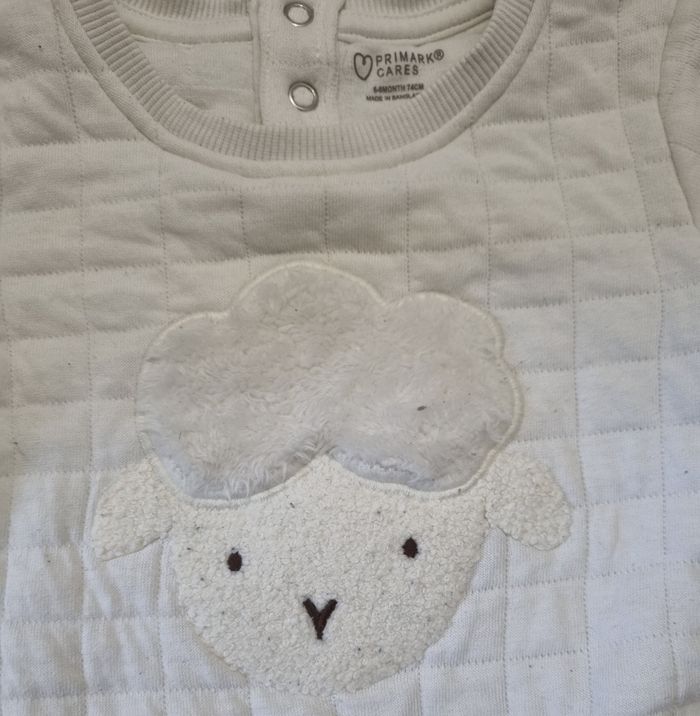 pull matelassé blanc tête mouton mixte primark taille 9 mois - photo numéro 3