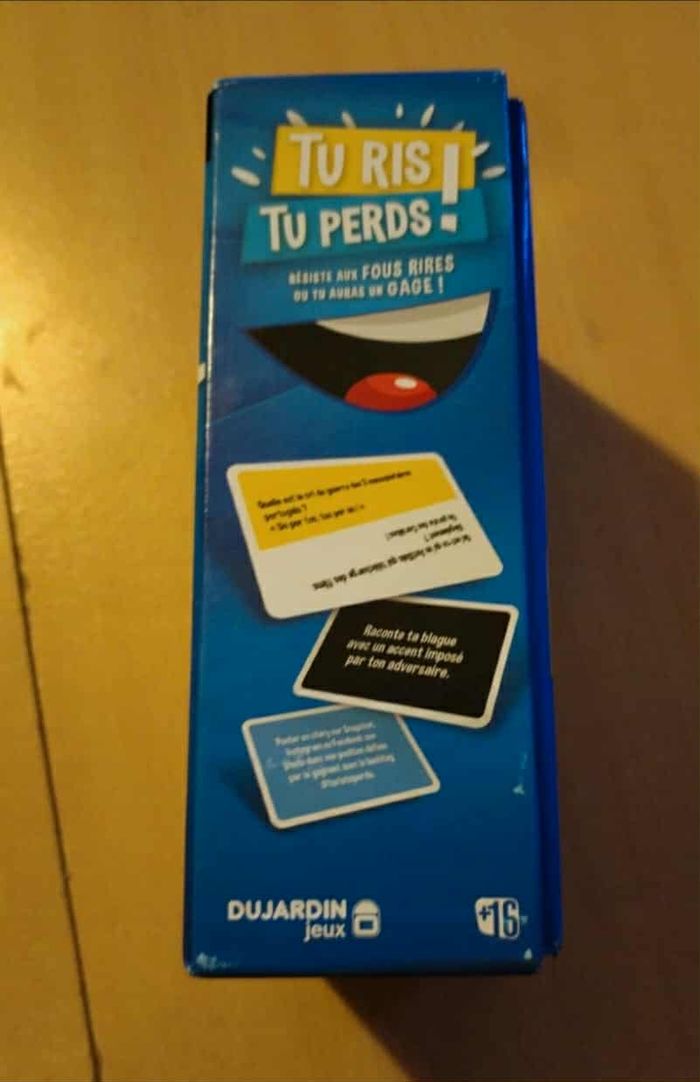 Jeu de société :Tu ris, tu perds! - photo numéro 3