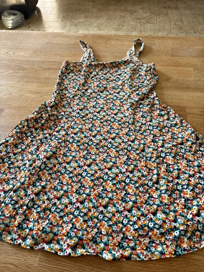 Robe patineuse fleurie xxs