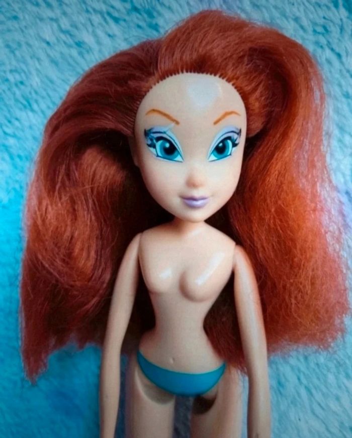 🧚 Poupée Rainbow Winx club 2009 vintage🧚 - photo numéro 2