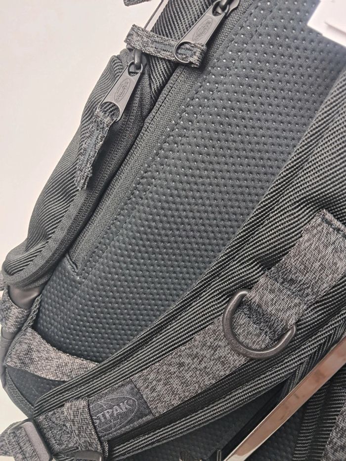 Eastpak sac à dos scolaire travail noir imperméable ordinateur neuf - photo numéro 8