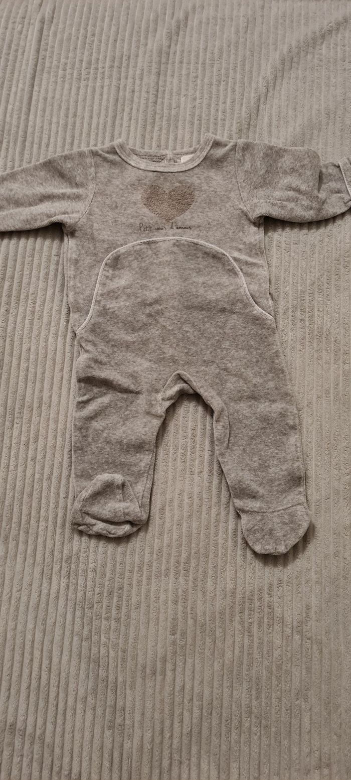 Pyjama