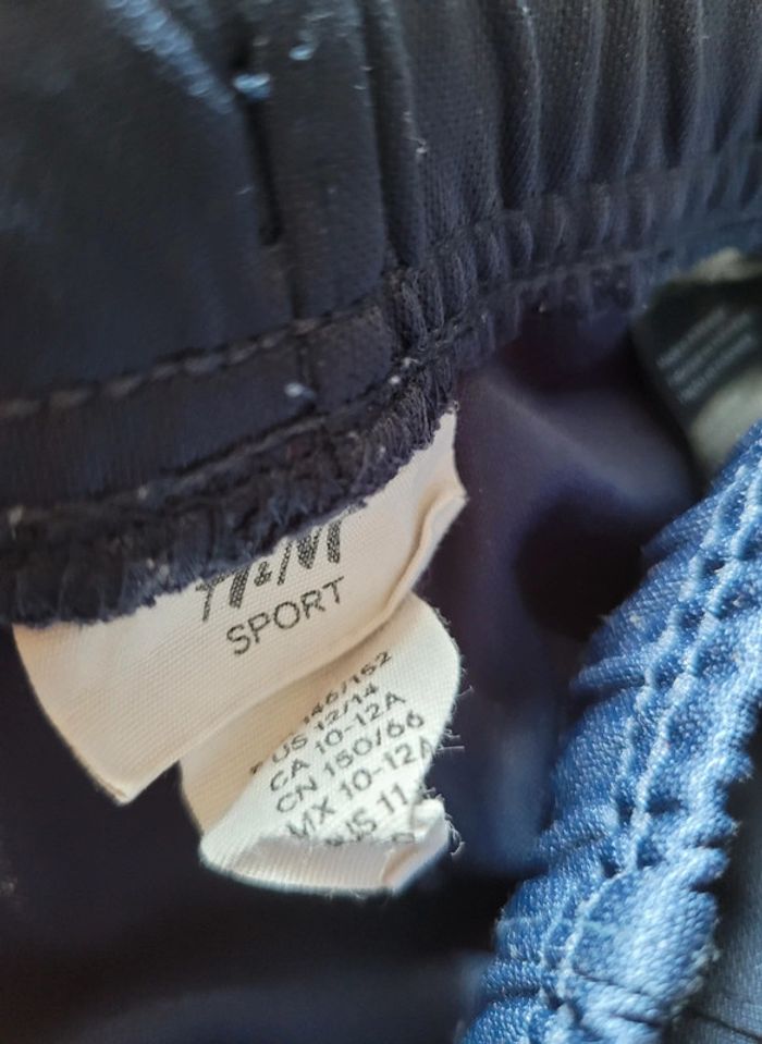 🌸 Tres joli lot de sport 🌸 taille 12 ans - photo numéro 5