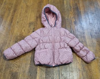 Doudoune fille rose avec cœur à capuche tex taille 2/3 ans