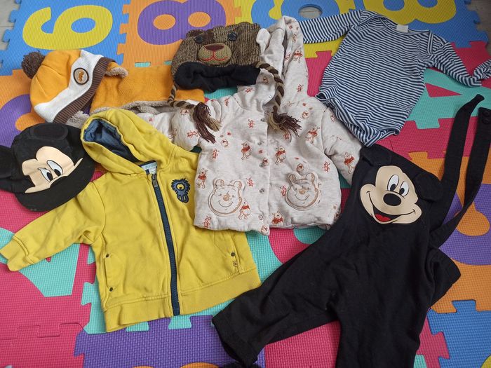 Lot 8 pièces salopette gilet veste bonnet 12 mois bodie - photo numéro 2