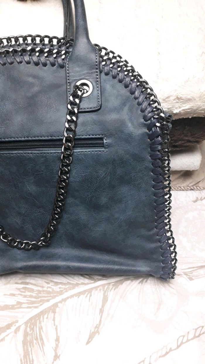 Sac bleu avec chaînes - photo numéro 4