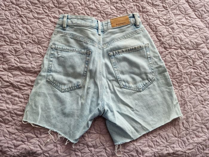 Short Stradivarius femme 34 - photo numéro 3