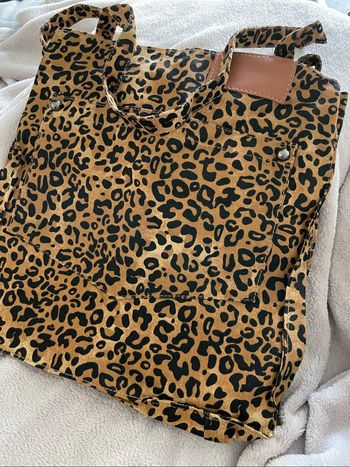Grand sac à main léopard neuf ajustable