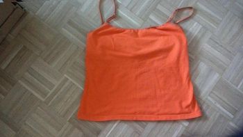 Debardeur  avec brassiere integre T38