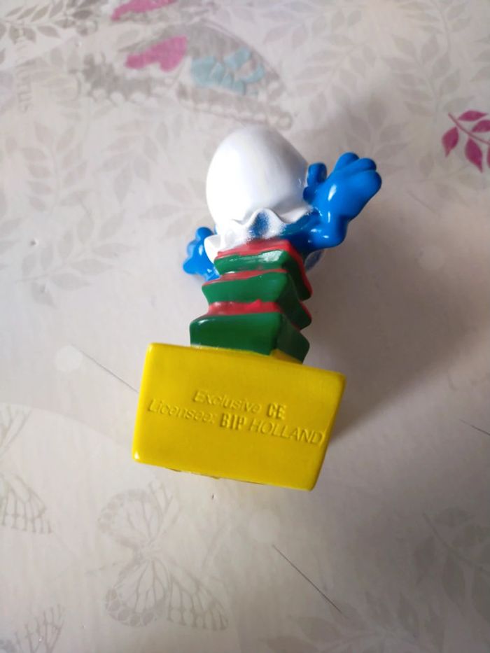 Figurine bouchon Schtroumpfs 1995 Peyo - photo numéro 9