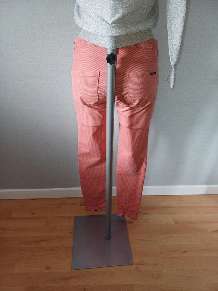 Pantalon régular rose à rayures La maison scotch taille 36 - photo numéro 4
