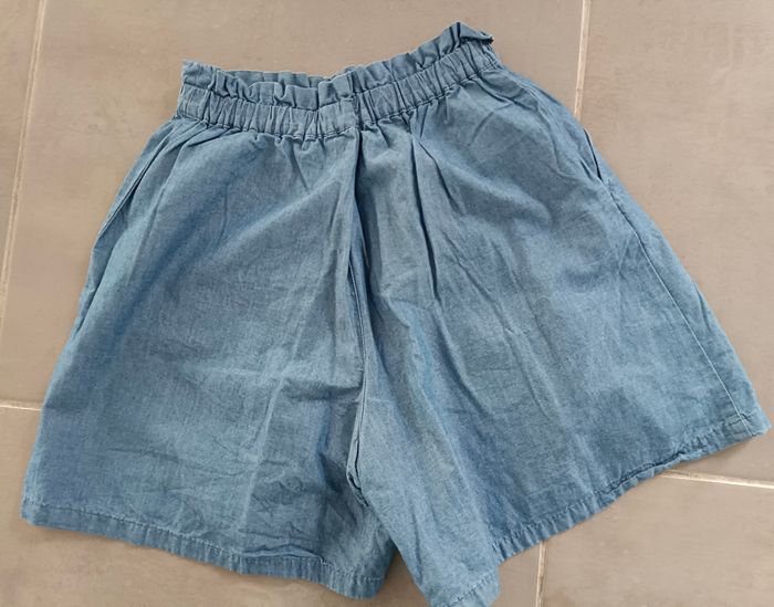 Lot de vêtements fille en 10 ans - photo numéro 4