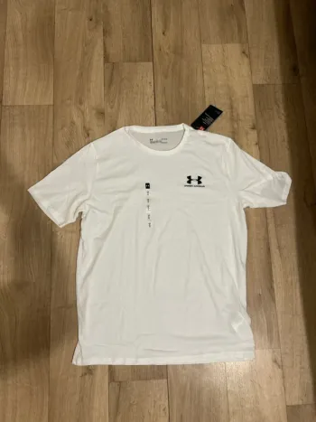 T-shirt Under Armour blanc L