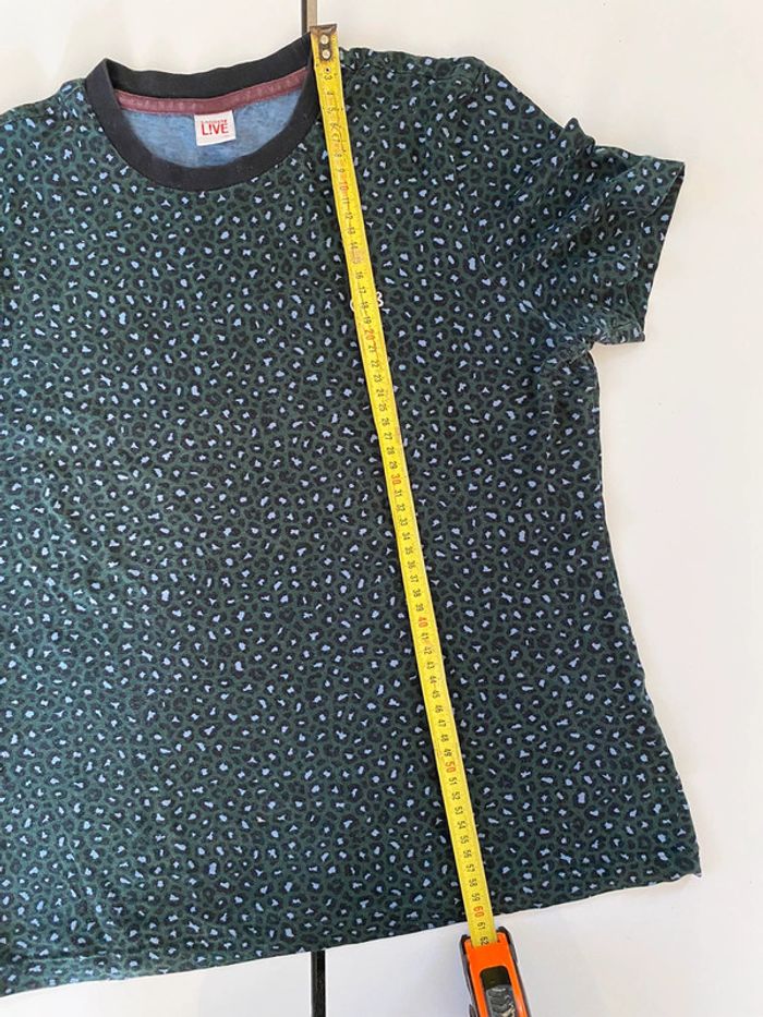 TEE shirt leopard Lacoste M - photo numéro 6